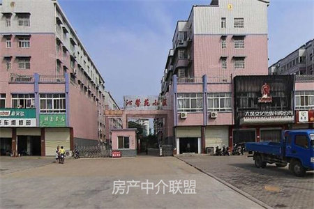 市中华南西花园3室2厅1卫110m2毛坯房